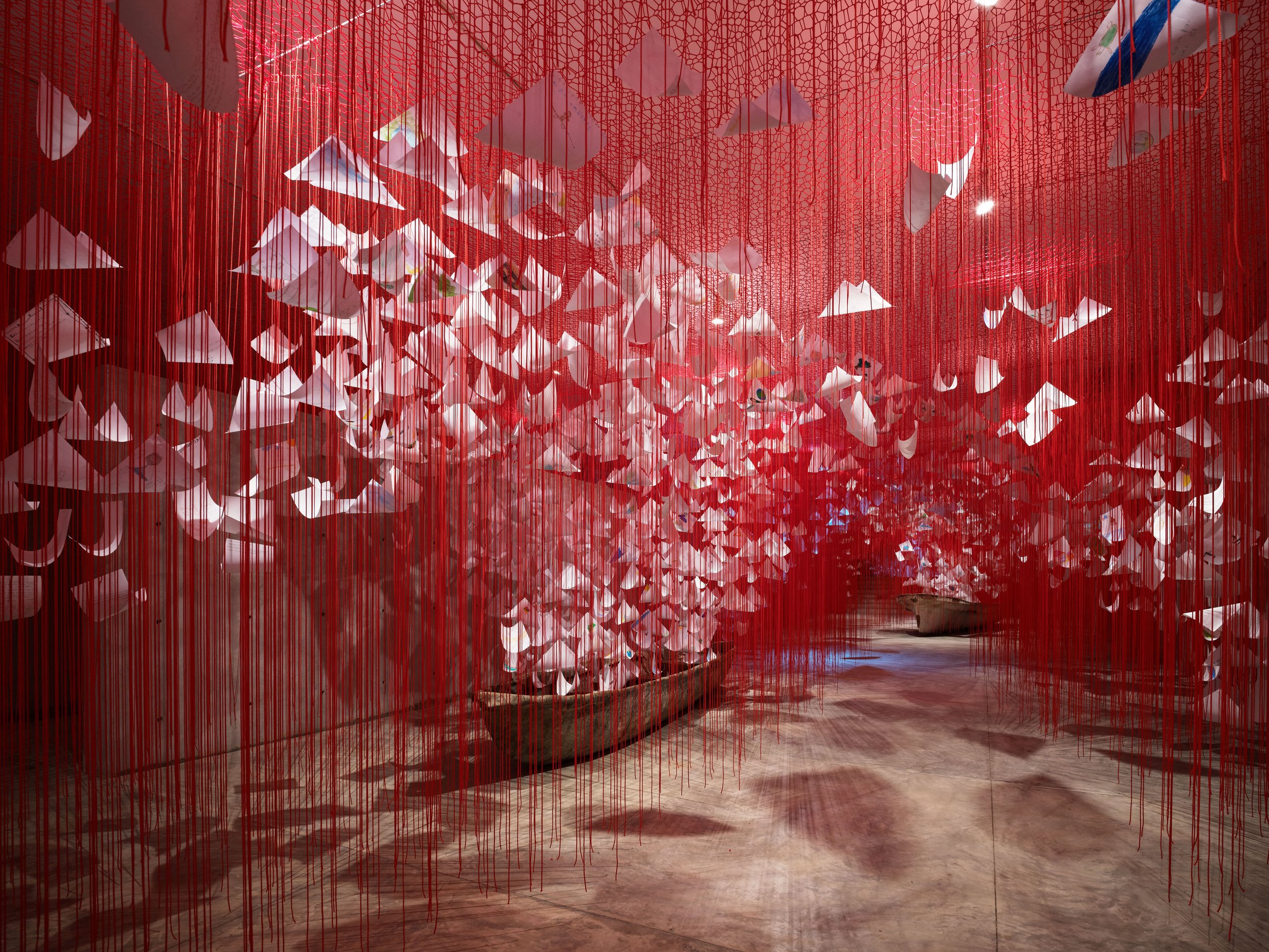 CHIHARU SHIOTA–塩田千春